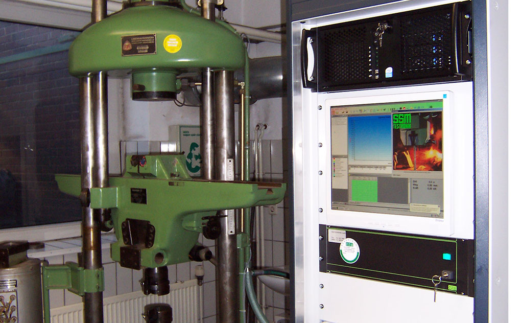 Das digitale Mess- und Controlsystem MCS 7060i